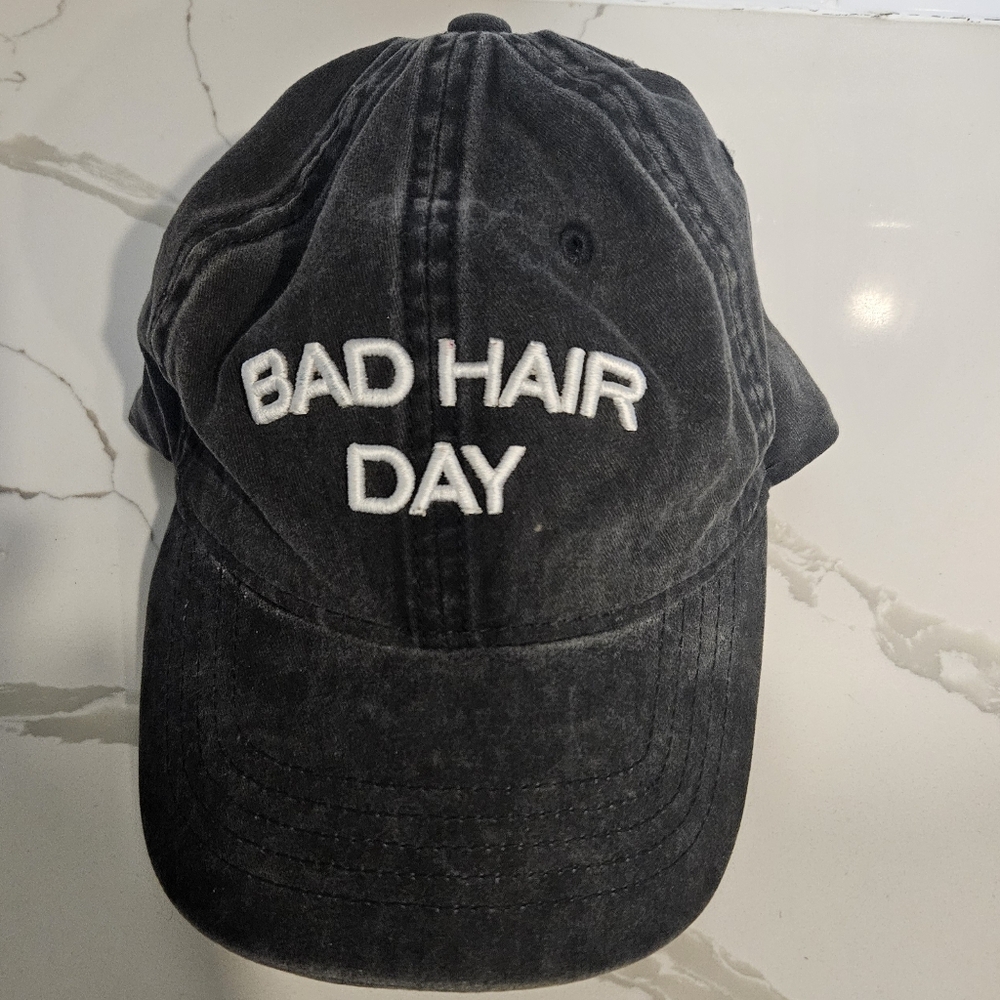 Source Unknown Charcoal 'Bad Hair Day' Cap
